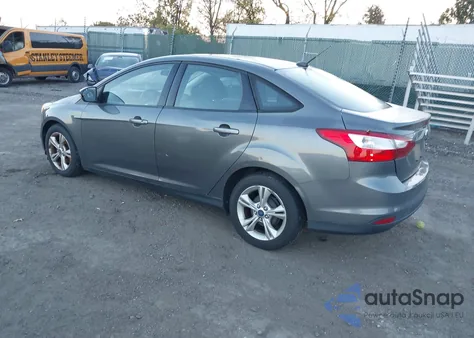 2013 Ford Focus Se z USA, uszkodzony, nr VIN 1FADP3F22DL309776